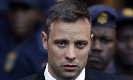 Oscar Pistorius libéré sous condition après avoir purgé neuf ans pour meurtre