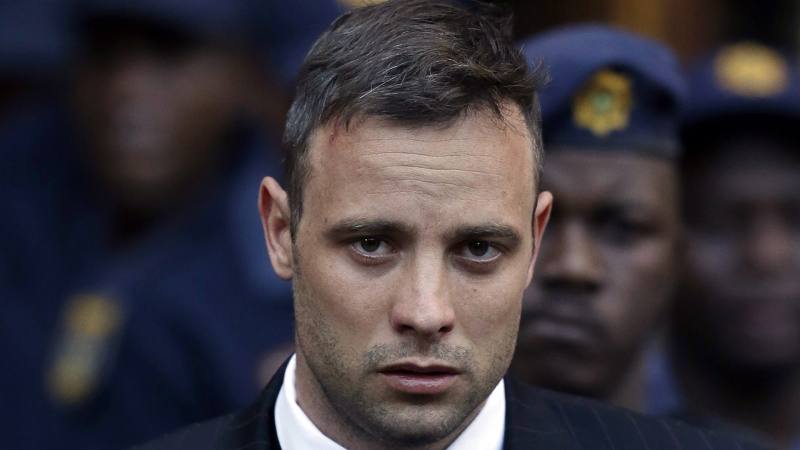 Oscar Pistorius libéré sous condition après avoir purgé neuf ans pour meurtre