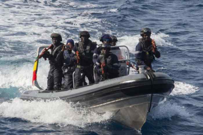 5 membres de la marine sénégalaise portés disparus lors d'une opération de lutte contre le trafic de drogue