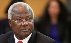L'ancien président de la Sierra Leone quitte le pays à bord d'un avion présidentiel nigérian