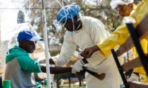 Le Zimbabwe lance une campagne intensive de vaccination contre le choléra