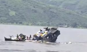 Des dizaines de passagers perdent la vie lors du naufrage d'un bateau au Congo après être entré en collision avec un autre