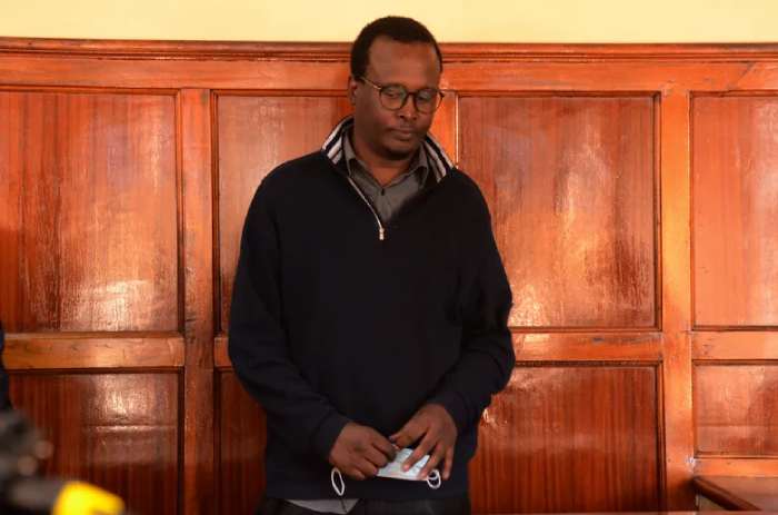 Un homme accusé du meurtre de sa petite amie dans le Massachusetts s'échappe de sa garde à vue au Kenya