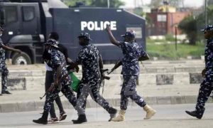 Des hommes armés présumés tuent quatre policiers et un gouverneur régional au Nigeria