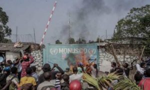 Une violente attaque vise la mission de l'ONU dans la capitale congolaise, Kinshasa