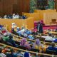 Le parlement sénégalais discute de la prolongation du mandat du président alors que les protestations éclatent