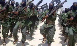 3 forces des Émirats arabes unis et un officier bahreïnien ont été tués dans une attaque revendiquée par Al-Shabaab à Mogadiscio