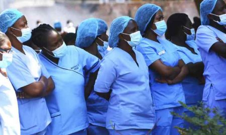 Les infirmières du Zimbabwe recherchent de meilleures conditions à l’étranger mais craignent pour leurs patients au pays