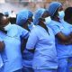 Les infirmières du Zimbabwe recherchent de meilleures conditions à l’étranger mais craignent pour leurs patients au pays