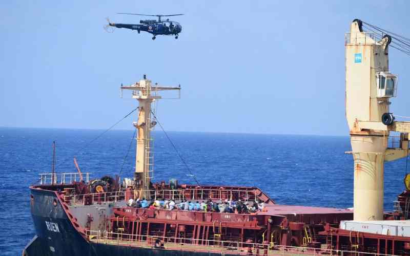 Une attaque attendue des forces somaliennes et de la marine internationale pour libérer un navire détourné des pirates