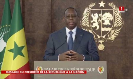 Macky Sall met en garde contre une campagne médiatique visant le Sénégal et rejette les accusations de report des élections