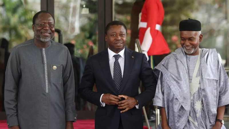 Le Togo adopte une nouvelle constitution prolongeant d'un an les mandats présidentiels