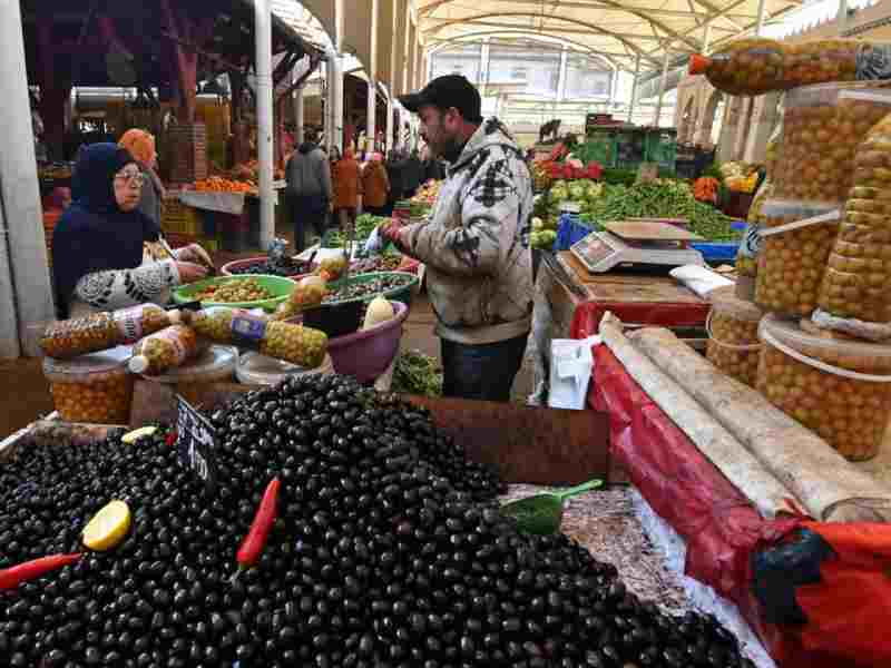 Prix élevés, inflation et chômage...Problèmes qui pèsent sur les marchés tunisiens à l'approche du Ramadan