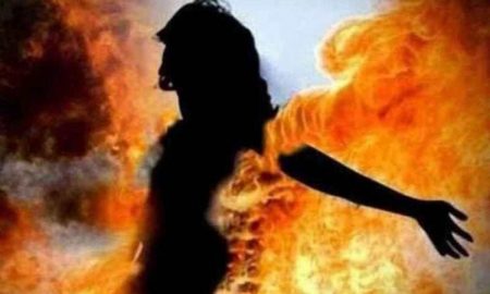 En Algérie, un homme poignarde perfidement sa femme et brûle son corps après qu'elle lui ait demandé de travailler