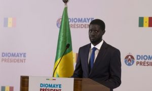 Le président sénégalais Bachirou dioumaye afaye envisage de faire sa première visite à l'étranger