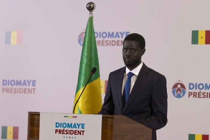 Le président sénégalais Bachirou dioumaye afaye envisage de faire sa première visite à l'étranger