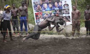 Les jeunes Ougandais rêvent de devenir lutteurs professionnels