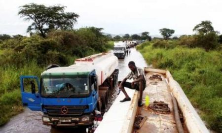Les autorités sud-soudanaises arrêtent des camions citernes transportant du pétrole de l'ONU pour un différend fiscal