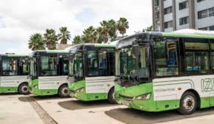 [Rwanda] L'entreprise de mobilité électrique IZI livre cinq bus électriques à Kigali