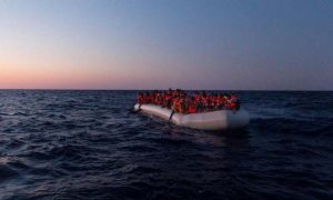 Le Parlement britannique approuve la loi sur l’immigration et Sunak s'engage à commencer les voyages d'ici quelques semaines