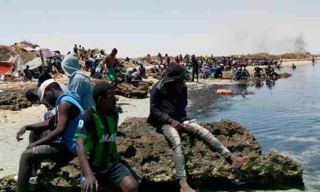 Le président tunisien appelle à stopper le " flux anormal de migrants africains vers le pays”