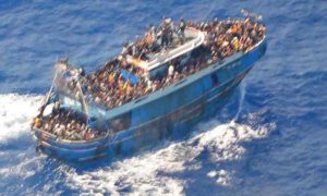 Au moins 50 personnes craignaient de se noyer après le naufrage d'un bateau en provenance du Sénégal au large des îles Canaries