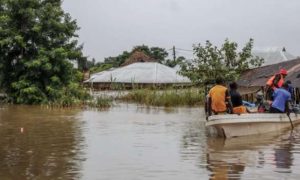 Les vents violents et la pluie endommagent les maisons et provoquent plus d'inondations en Tanzanie